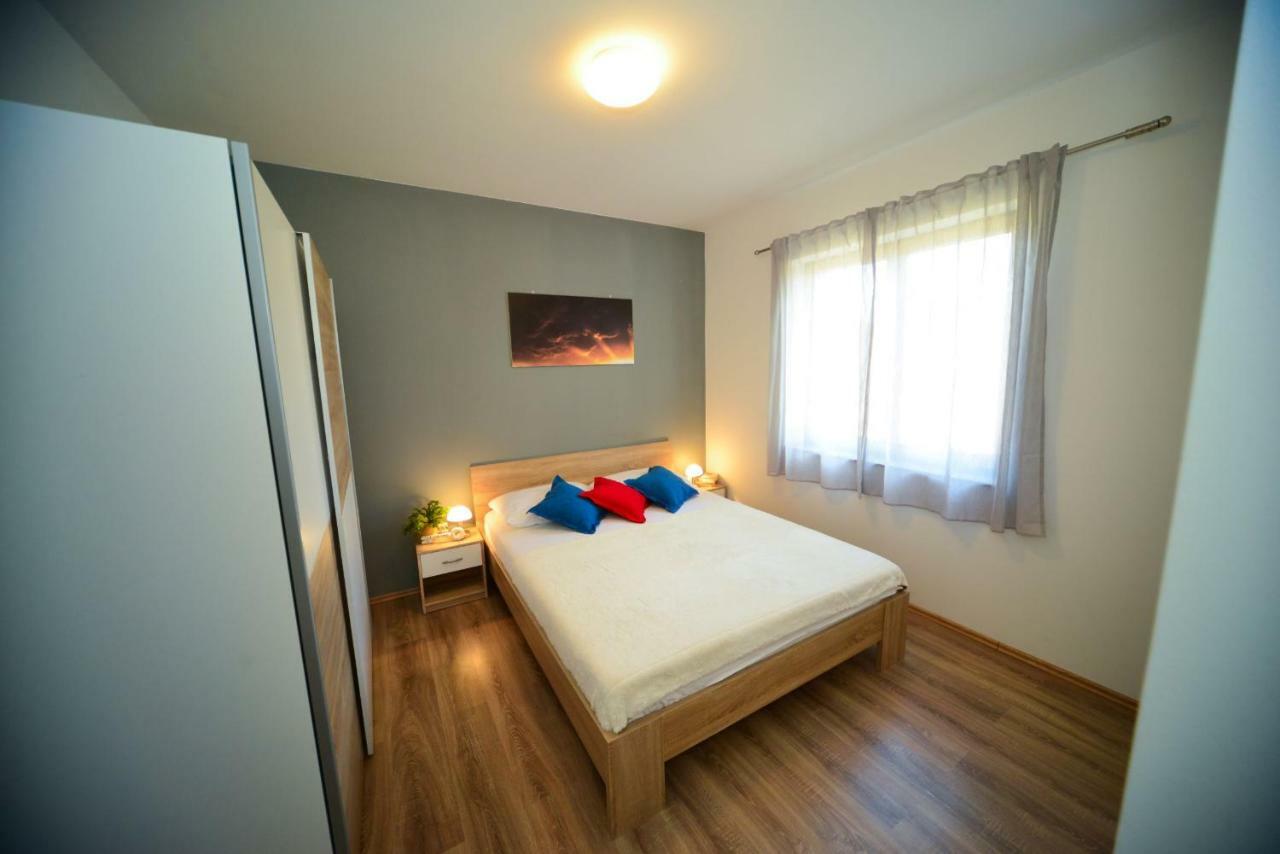 Apartment Marcella 2 Ljubač Dış mekan fotoğraf